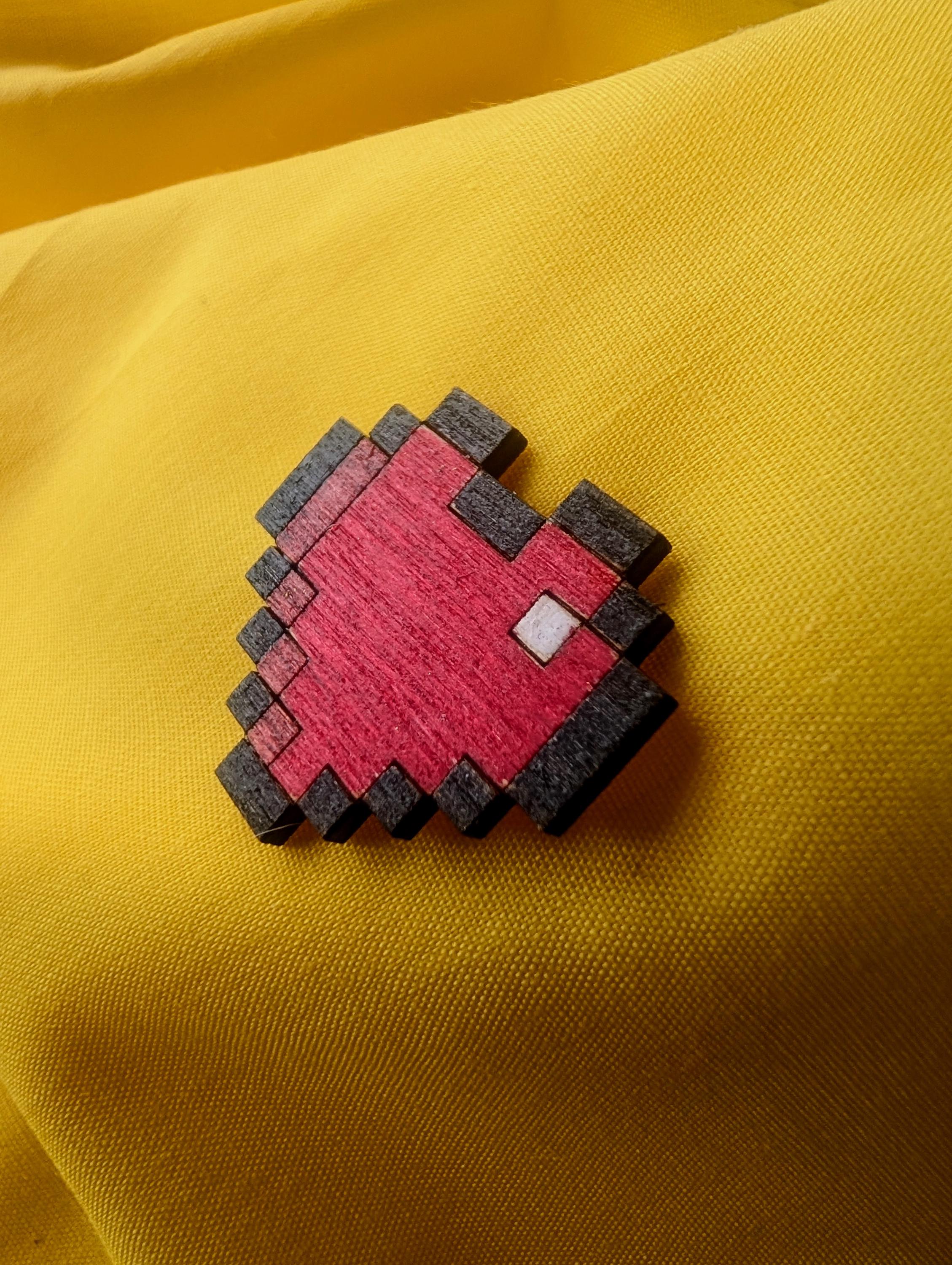 Wooden Pixel Heart Pin Badge: Retro Gamer Gift