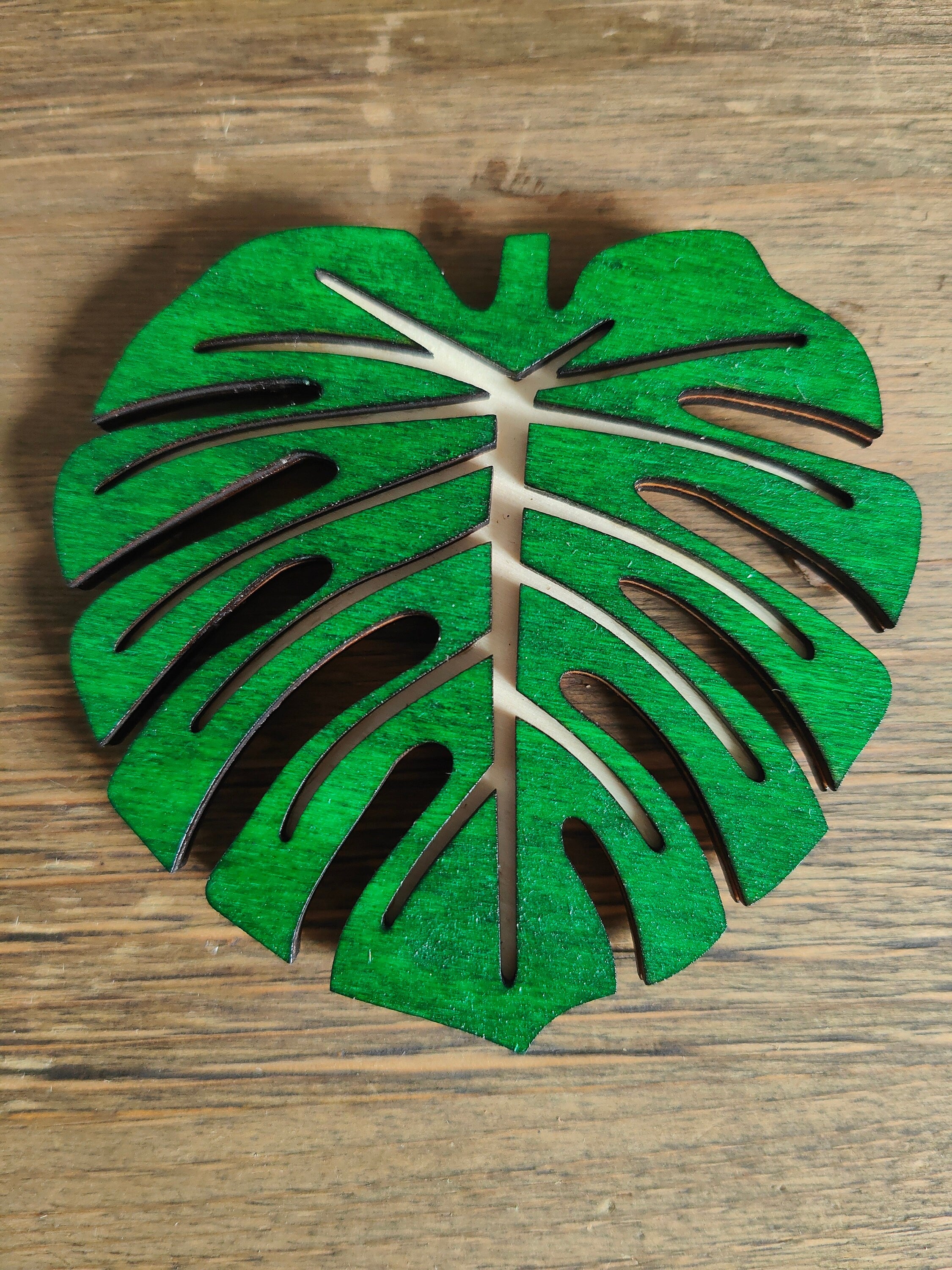 Wooden Monstera Leaf Coasters: Summer Drinkware, Set of 4