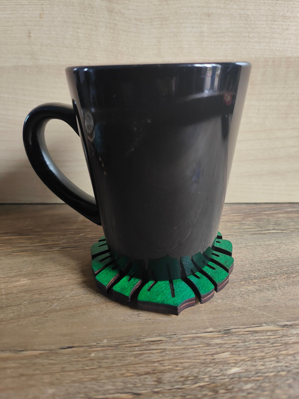 Wooden Monstera Leaf Coasters: Summer Drinkware, Set of 4