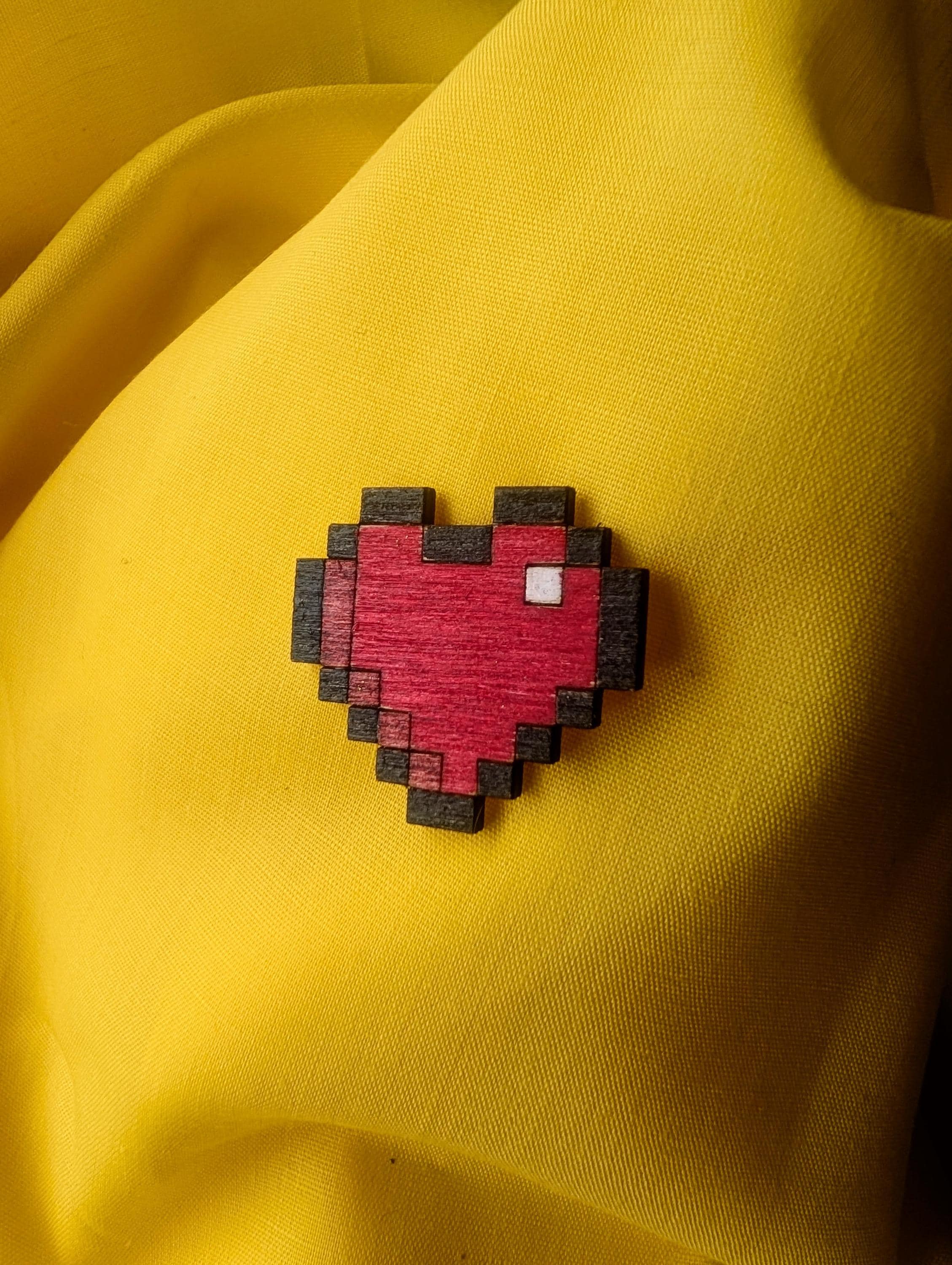 Wooden Pixel Heart Pin Badge: Retro Gamer Gift